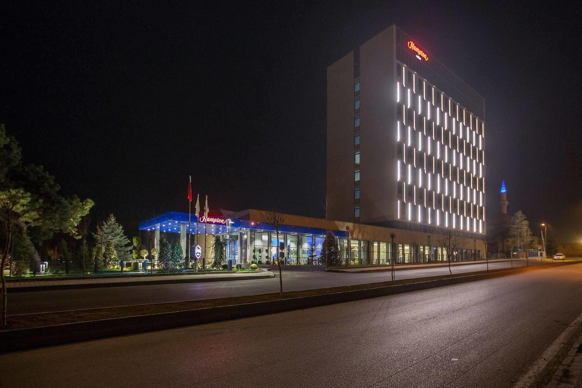 Hampton By Hilton Bolu Hotel Ngoại thất bức ảnh
